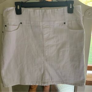 Chadwicks of Boston Denim Skirt White Women’s Size 6 6P? Pull On Copy